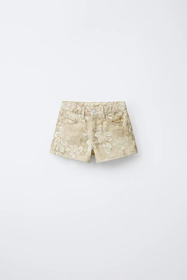 LEAF PRINT DENIM SHORTS