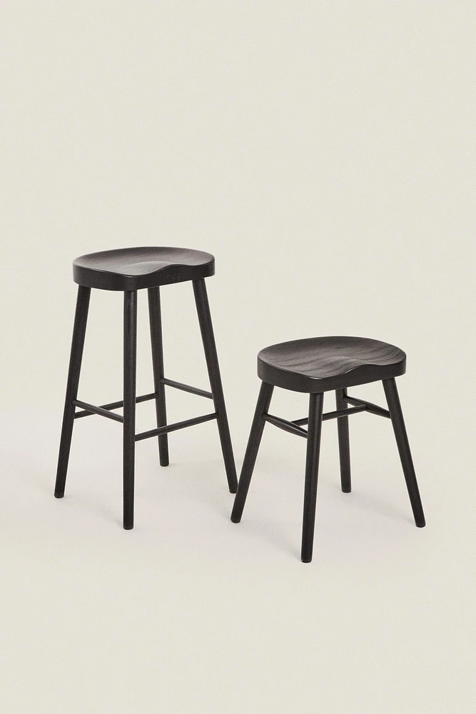 PINE STOOL