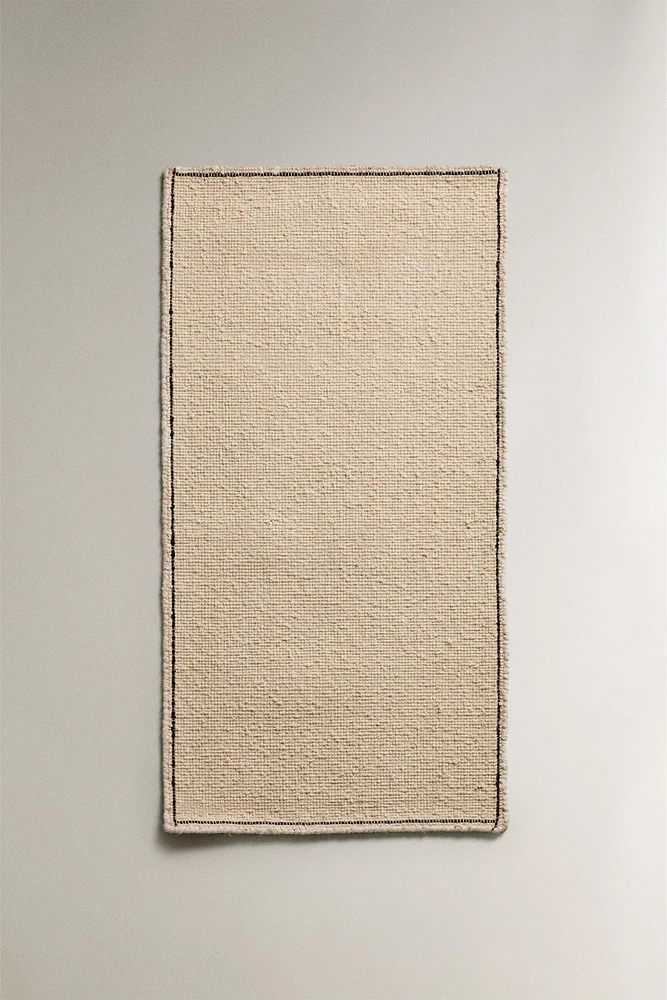 RECTANGULAR BOUCLÉ WOOL AREA RUG