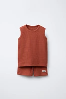 WAFFLE KNIT T-SHIRT AND BERMUDA JOGGING SET