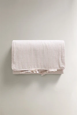MATELAS À LANGER ENFANT RAYURES CARREAUX