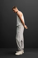 JOGGER PANTS