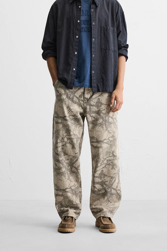 ABSTRACT PRINT CARPENTER PANTS