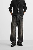 BAGGY FIT JEANS WITH SEAMS