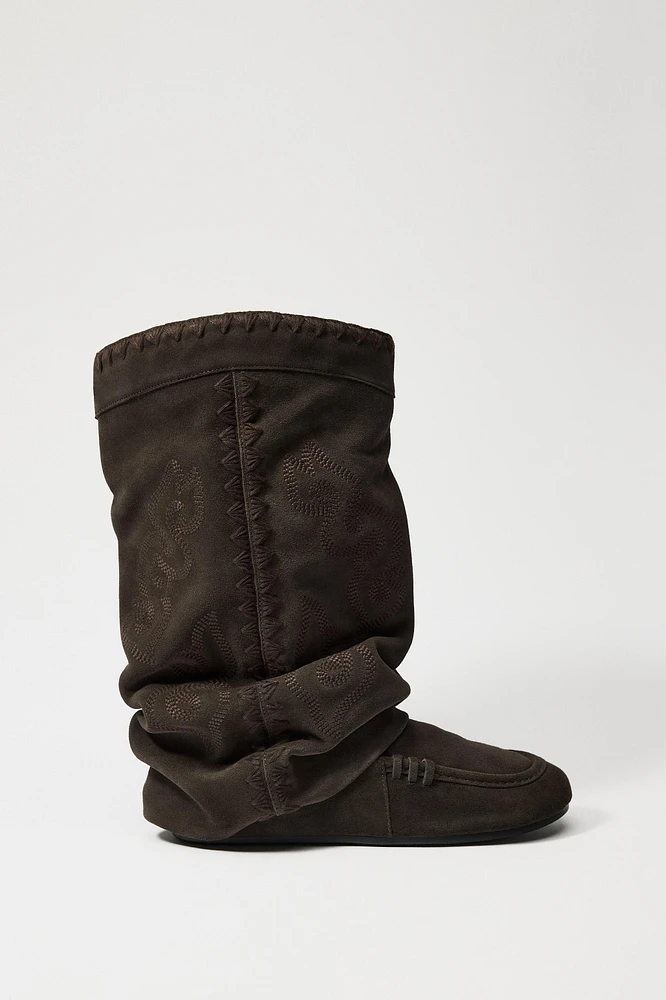 SPLIT LEATHER EMBROIDERED FLAT ANKLE BOOTS
