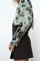 SATIN EFFECT BASIC SHIRT