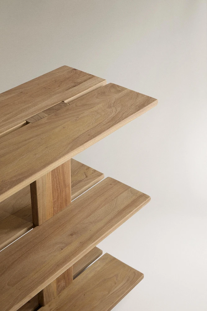 ELM WOOD SHELVING UNIT WITH THREE SHELVES