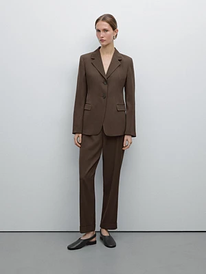 Suit trousers with turn-up hems