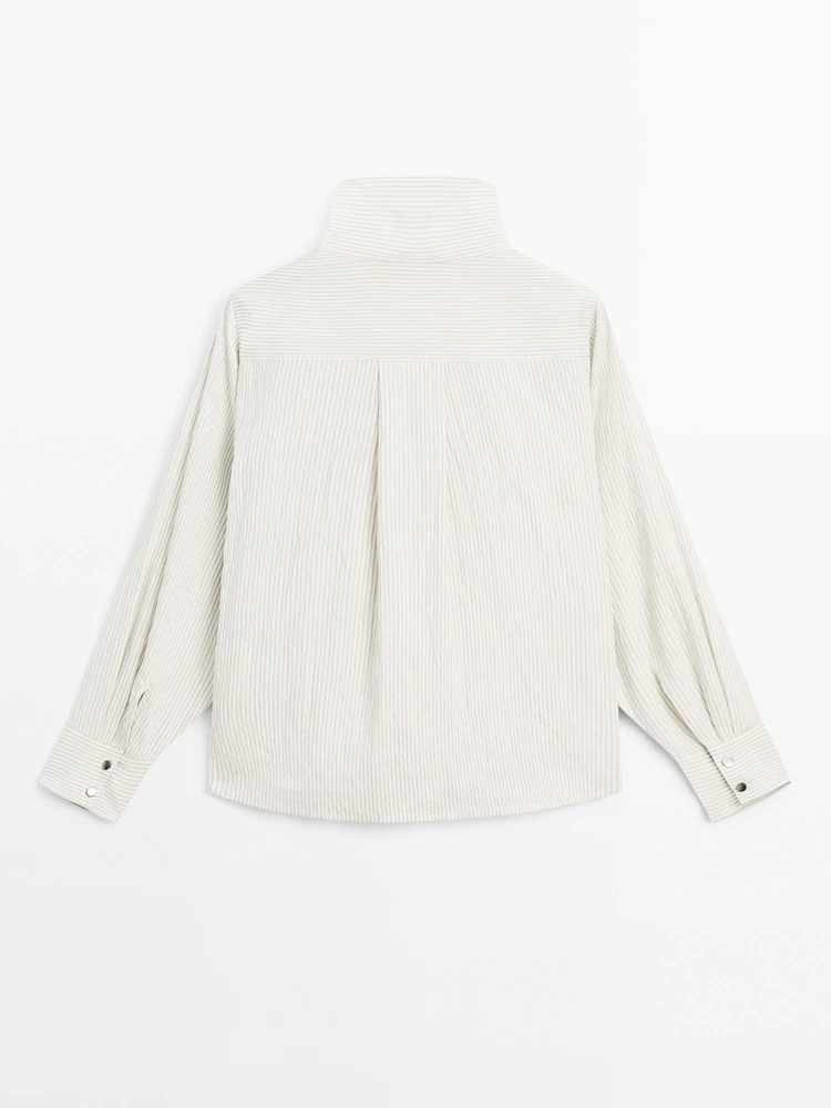 Chemisier fluide avec plastron boutonné