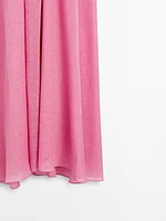 Robe longue froncée à encolure américaine