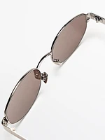 Oval metal sunglasses