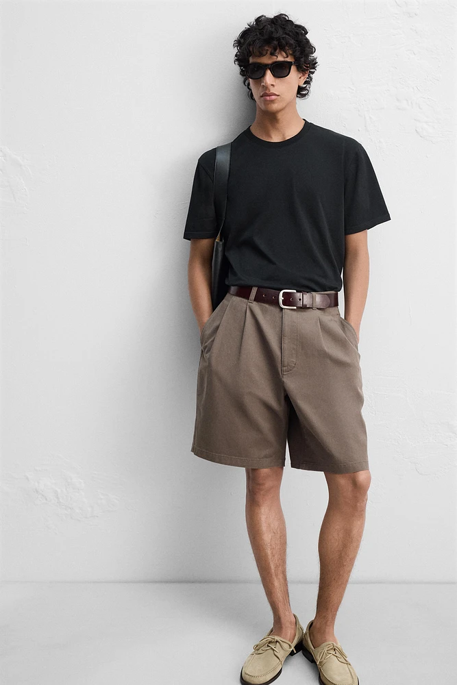 SLIM FIT MEDIUM WEIGHT T-SHIRT