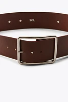 WIDE LEATHER BELT WITH FLOWERS