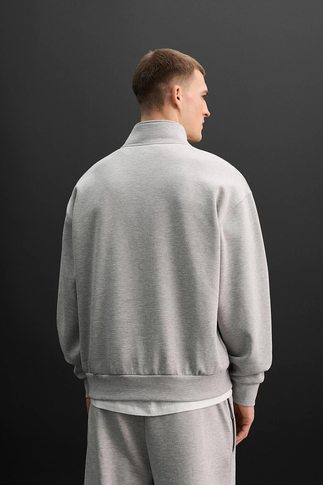 ZIP MOCK NECK SWEATSHIRT