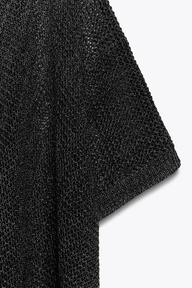 CAPE EN MAILLE COUPÉE FIL MÉTALLISÉ