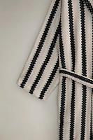PEIGNOIR JACQUARD GÉOMÉTRIQUE