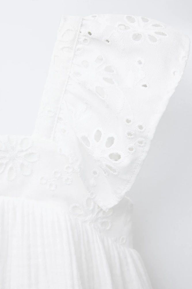 ROBE À TEXTURE FLEURS BRODÉES