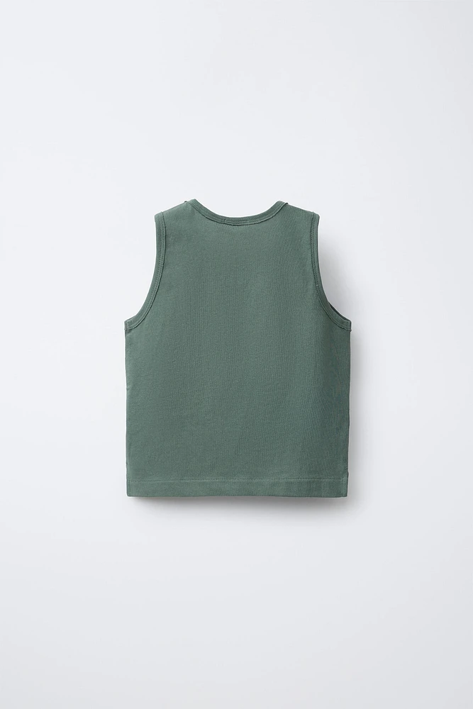 T-SHIRT SANS MANCHES BOUTONS
