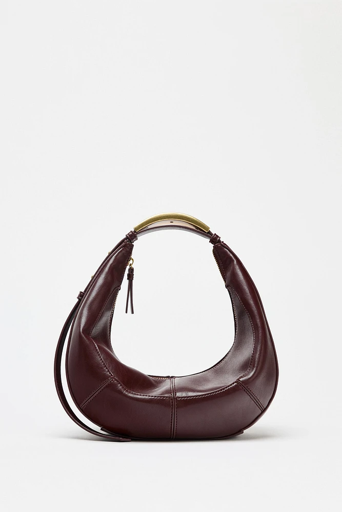 OVAL BAG WITH METAL STRAP