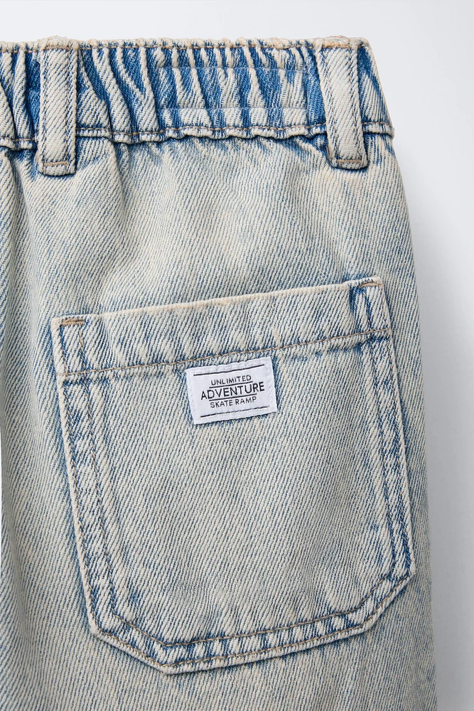 SLOUCHY JEANS