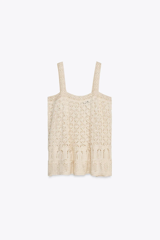 TOP EN MAILLE POINTELLE DENTELLE