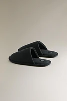 TERRYCLOTH BATHROOM SLIPPERS