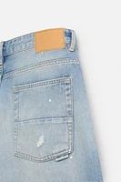RIPPED BAGGY FIT JEANS