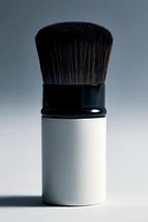 RETRACTABLE KABUKI BRUSH