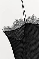 PLEATED LACE DETAIL TOP