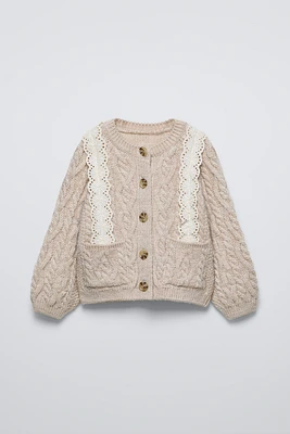 LACE TRIM KNIT CARDIGAN