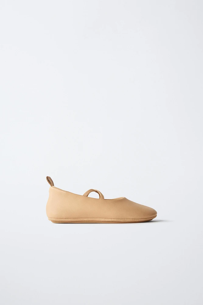 LEATHER BALLET FLATS