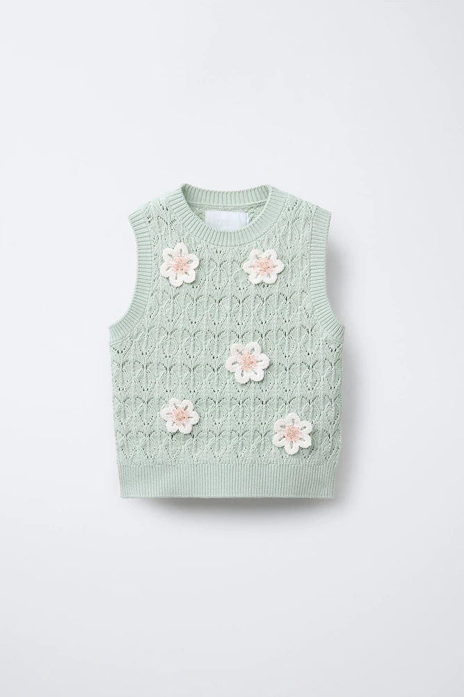 GILET EN MAILLE À FLEURS FANTAISIE