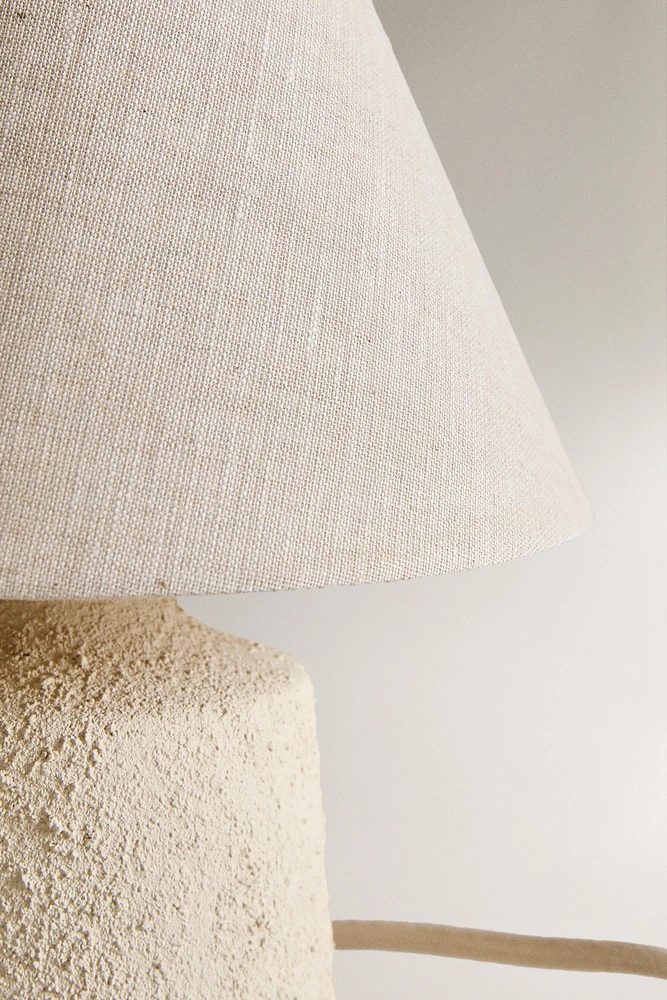 LAMPE DE TABLE BEIGE