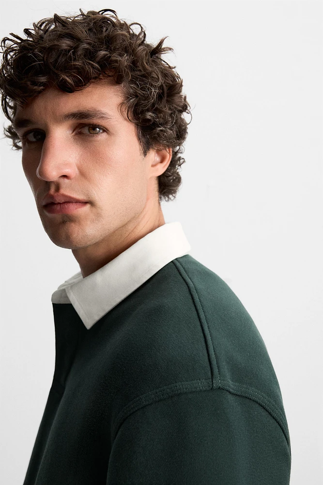 CONTRAST COLLAR POLO SHIRT