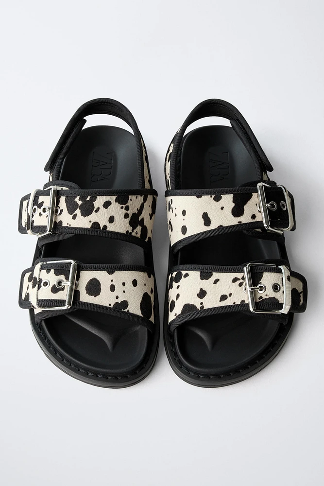 ANIMAL PRINT LEATHER SANDALS