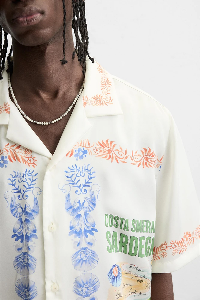 CHEMISE SATINÉE À IMPRIMÉS