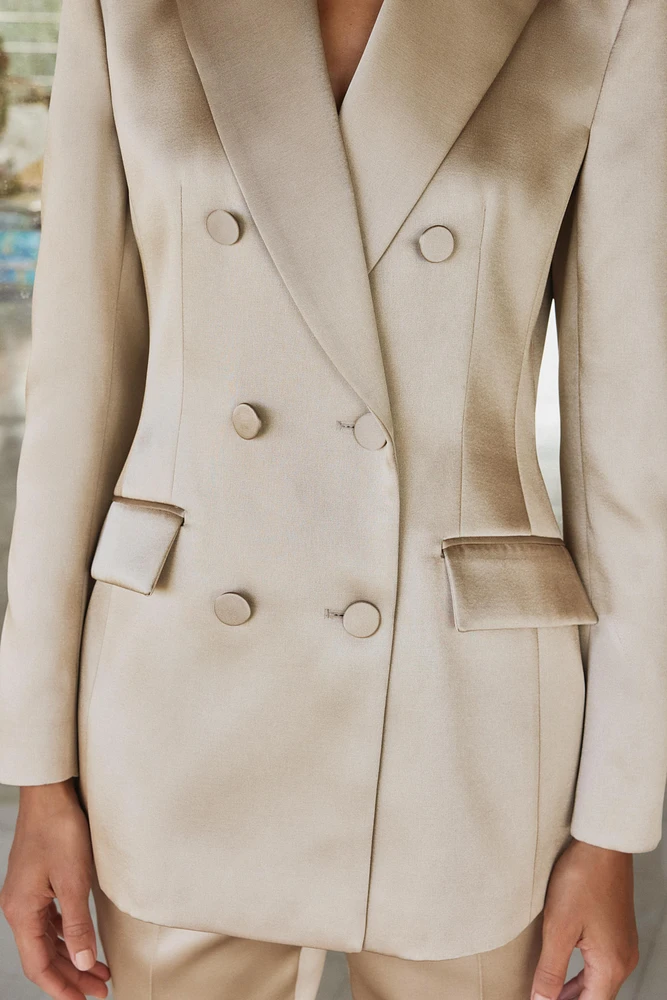 BLAZER CROISÉ SATINÉ