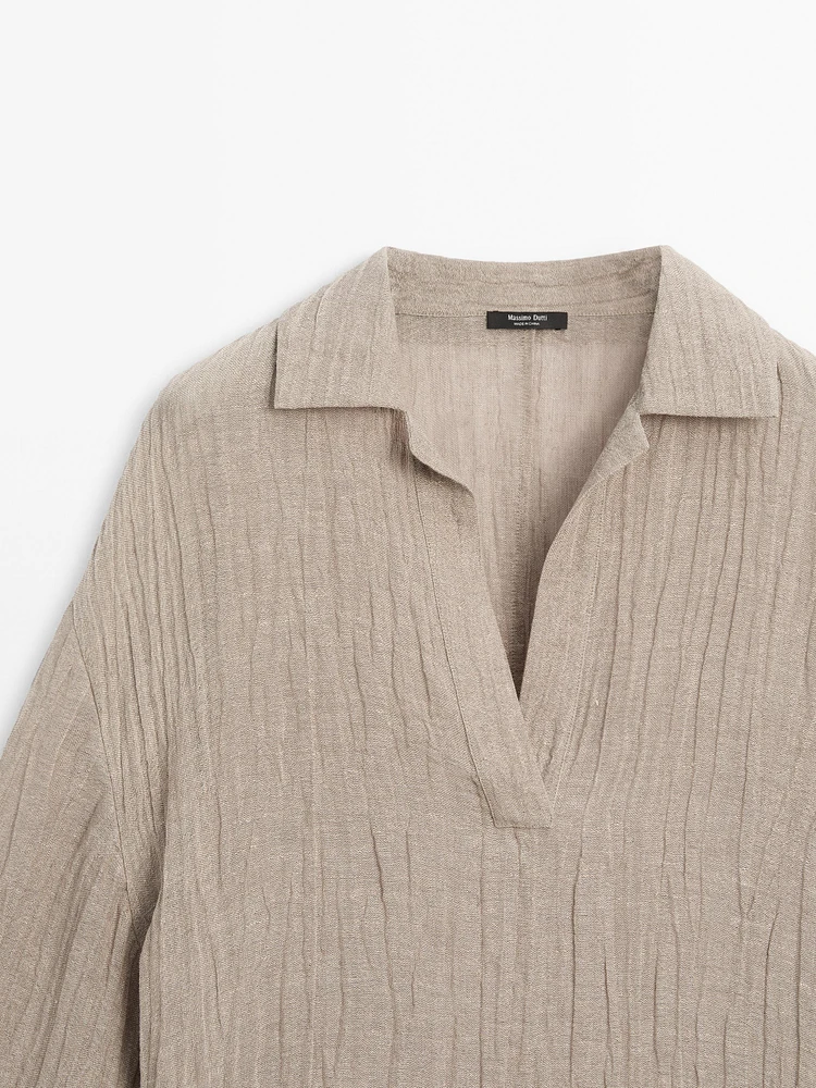 Blouse fluide col ouvert en lin mélangé