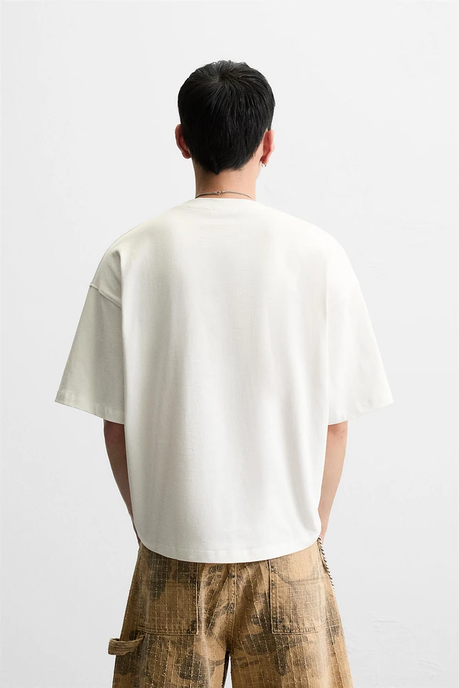 T-SHIRT À INSCRIPTION IMPRIMÉE