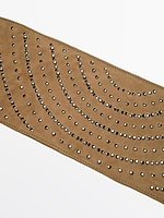 Ceinture large en croûte de cuir à clous