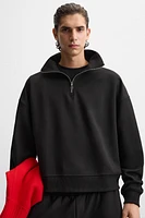 QUARTER ZIP TECHNICAL SWEATSHIRT