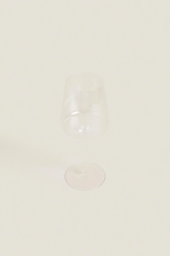 ULTRA LIGHTWEIGHT GLASS WINE GLASS