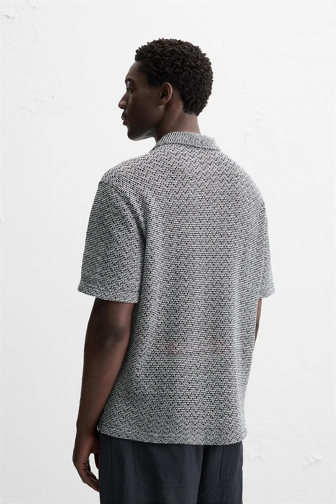 OPEN TEXTURED SHIRT