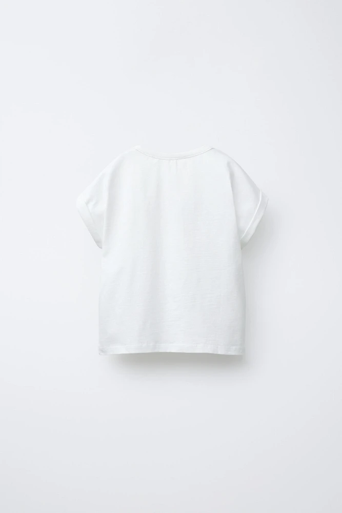 T-SHIRT FLEURS EN MAILLE CROCHET
