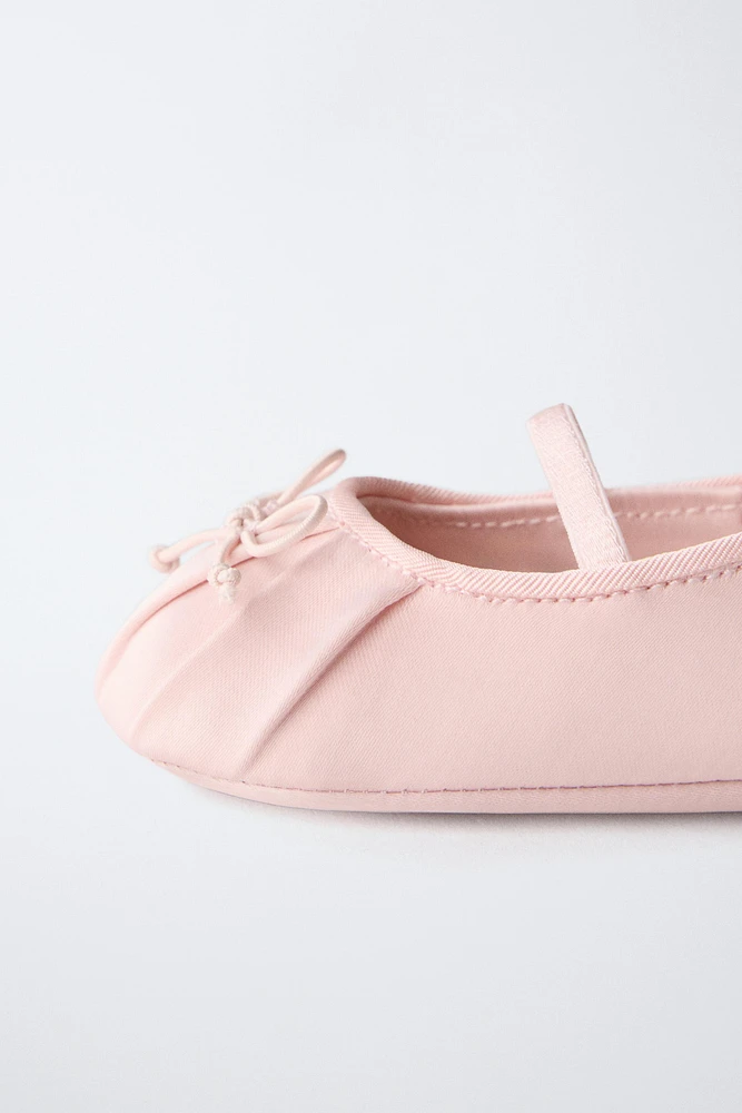 BALLET FLATS WITH BOW