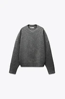 BASIC SOFT KNIT SWEATER