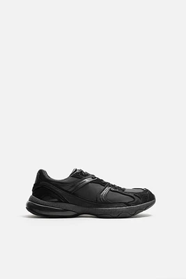MONOCHROME LEATHER SNEAKERS