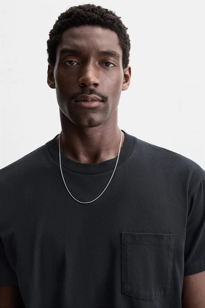 POCKET T-SHIRT