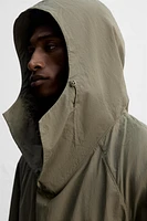 TECHNICAL POUCH PARKA