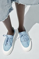 LIGHT DENIM SNEAKERS